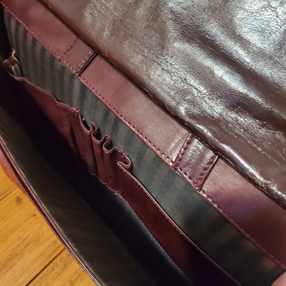 Bugatti Laptop Bag - Picture 7 of 10